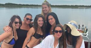 Read more about the article Bachelorette Parties with Freeport Charter Boats